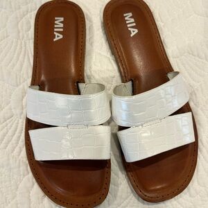 MIA White Croc-Patterned Sandals